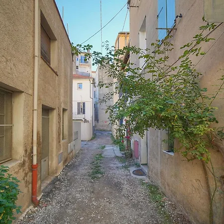 Apartman Off Centre Riviera Escape Bright 2br 70m2 Calm Street Ac Ultrafast Wifi Cannes