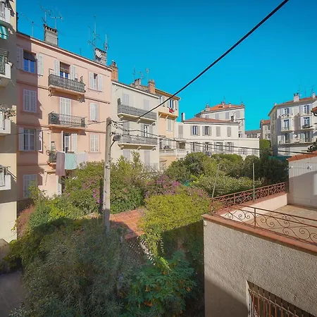 Off Centre Riviera Escape Bright 2br 70m2 Calm Street Ac Ultrafast Wifi *